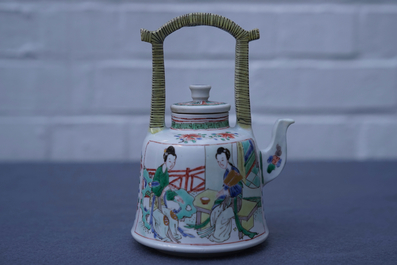 A fine Chinese famille verte teapot and cover, Kangxi
